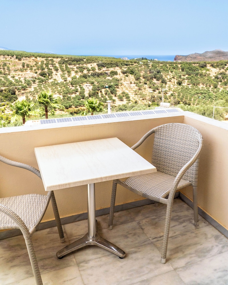 Orestis Hotel 44/56
