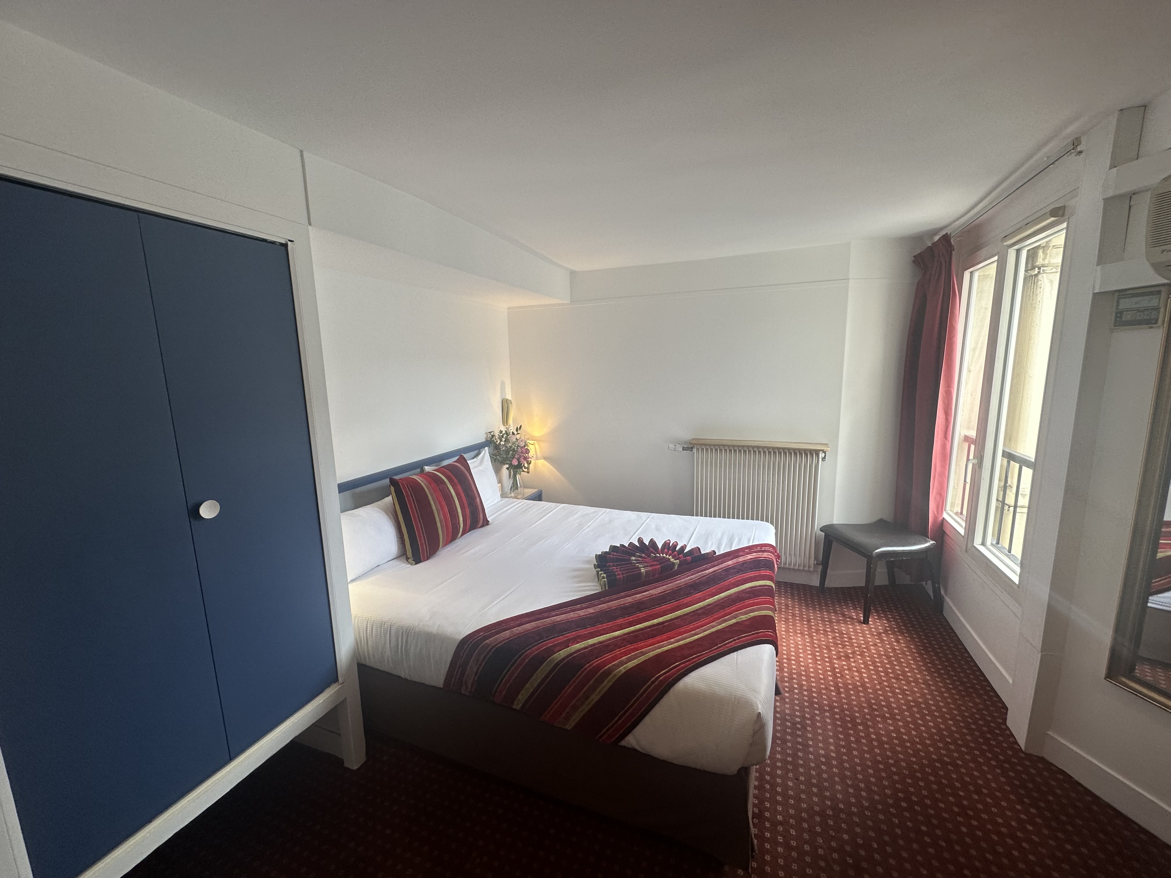 Classic, Double Bed