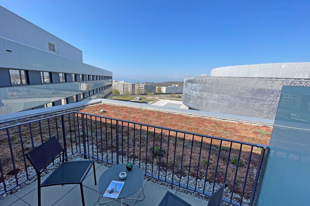 Aquatis Hotel 5/56