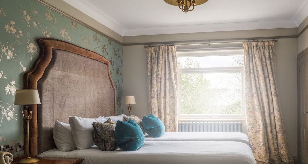 PENVENTON PARK HOTEL 33/42