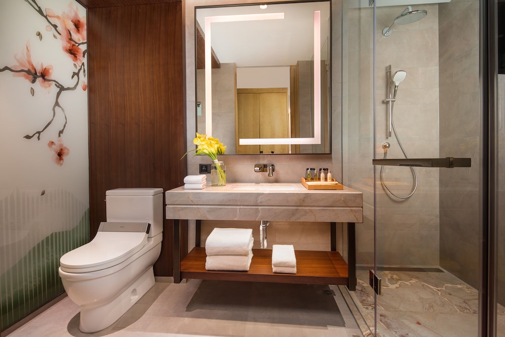 Hilton Garden Inn Nujiang 5/27