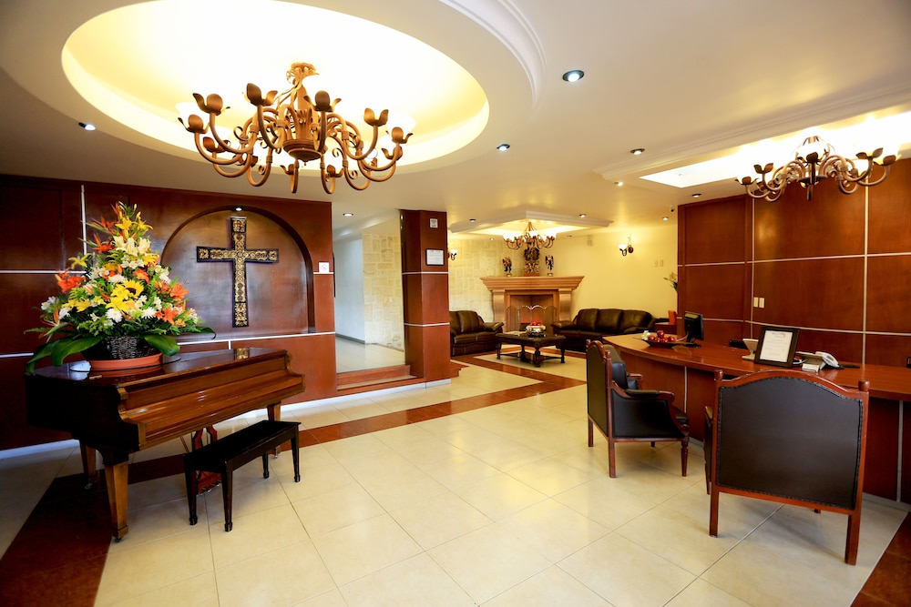 Hotel Ciros 35/59