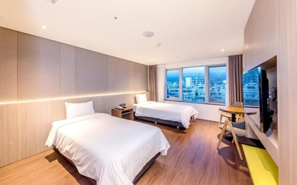 Jeju Noblepia Hotel 11/26
