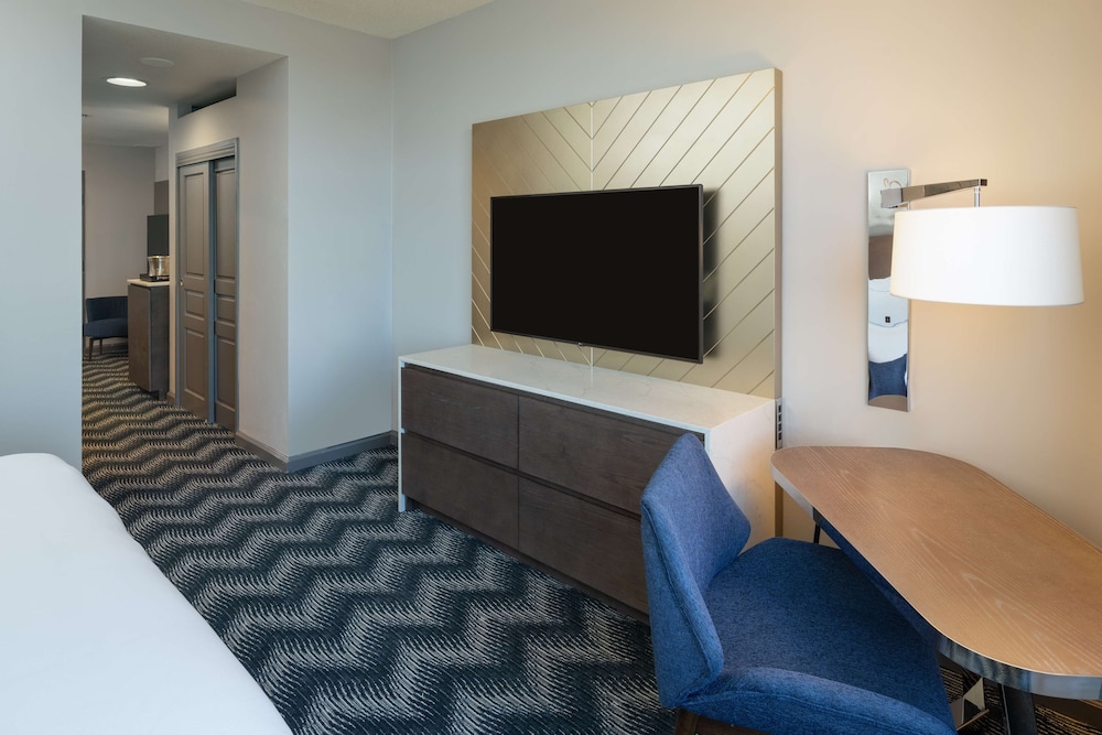 Hilton Houston North 9/49