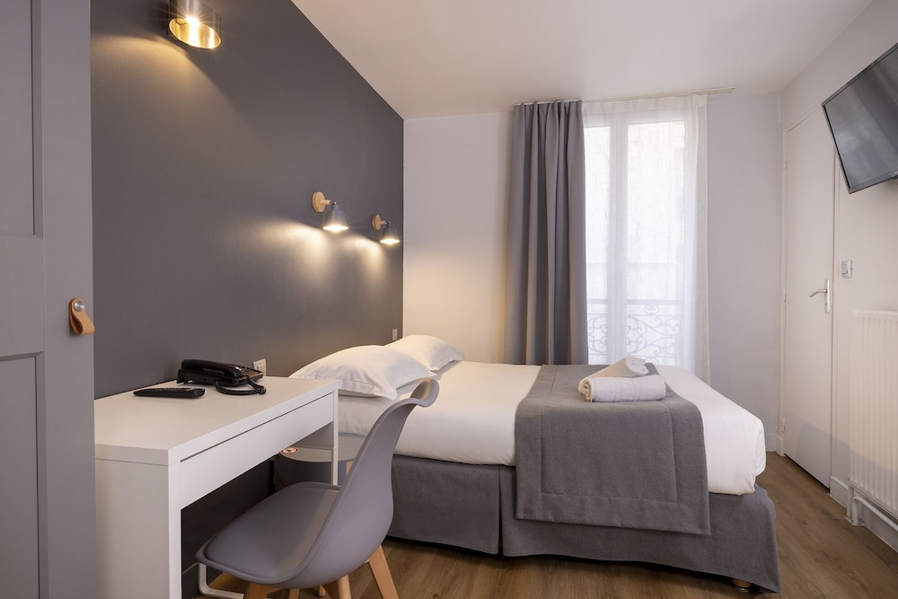HOTEL PARIS LEGENDRE 20/51