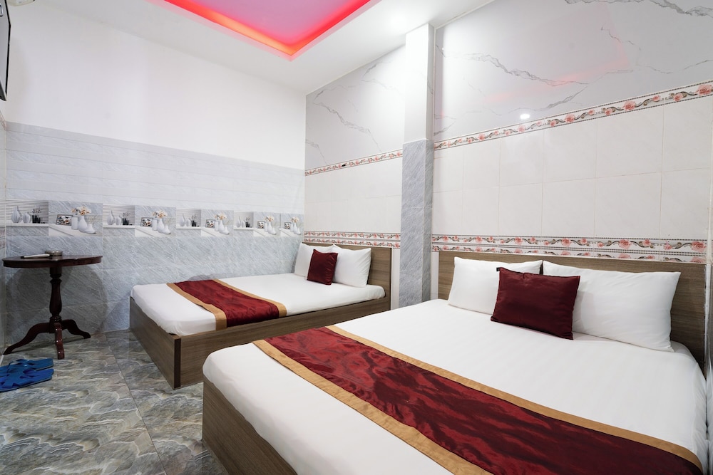 Collection O District 12 - Mau Tim Hotel 18/36