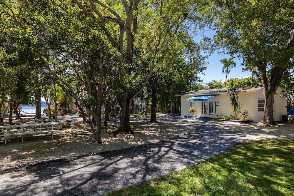 Azul Del Mar 37/49