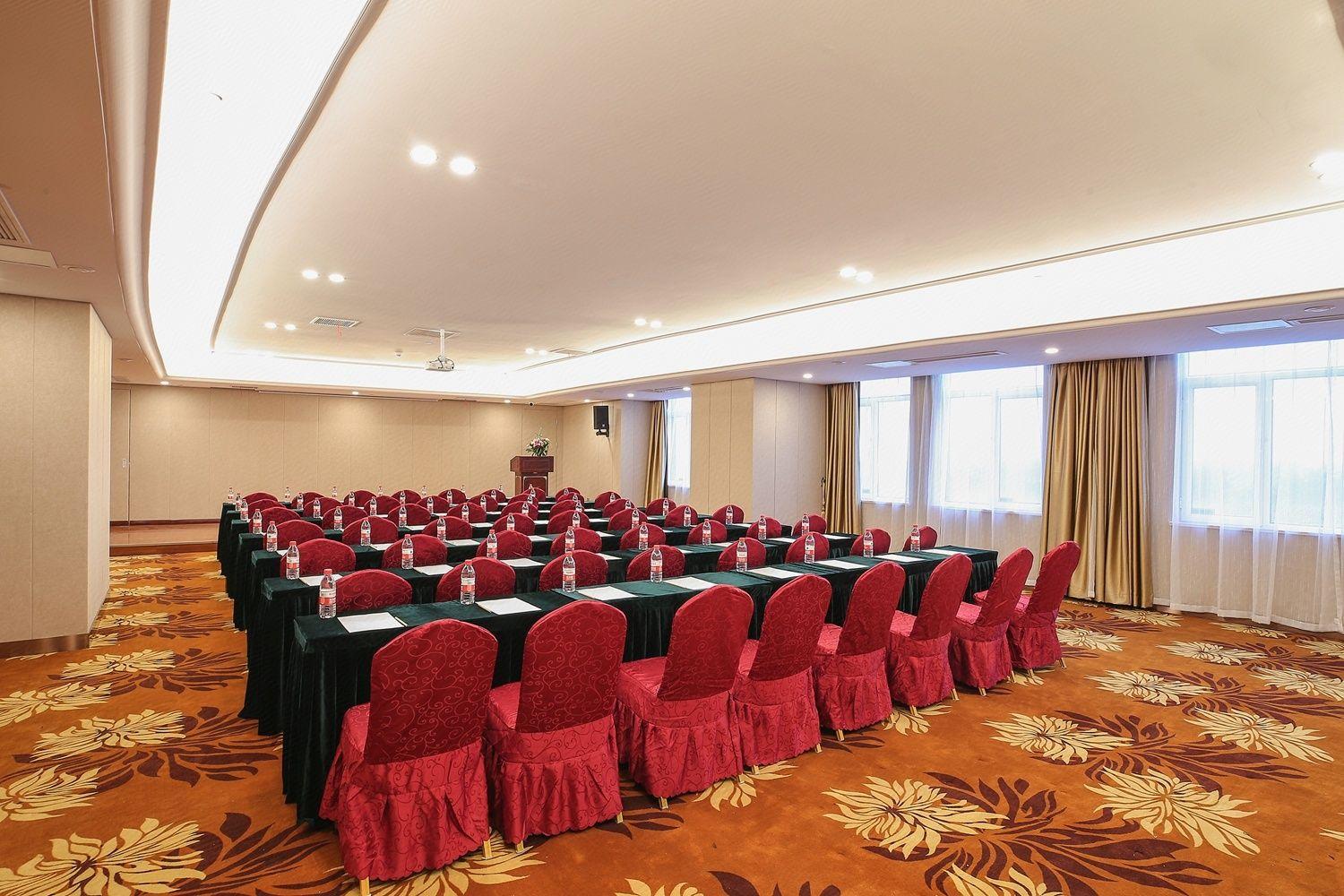 Vienna International Hotel Puyang 32/38