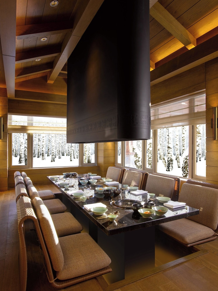 HYATT REGENCY CHANGBAISHAN 48/57
