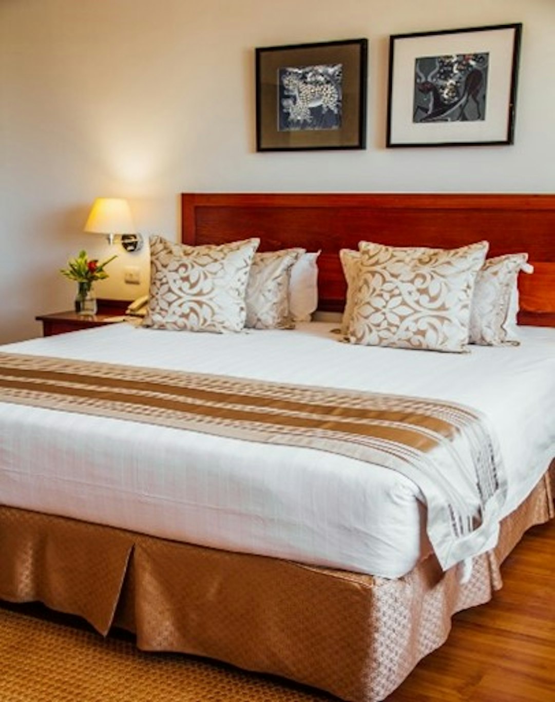 Sea Cliff Court Hotel Luxury Apartments 2/16