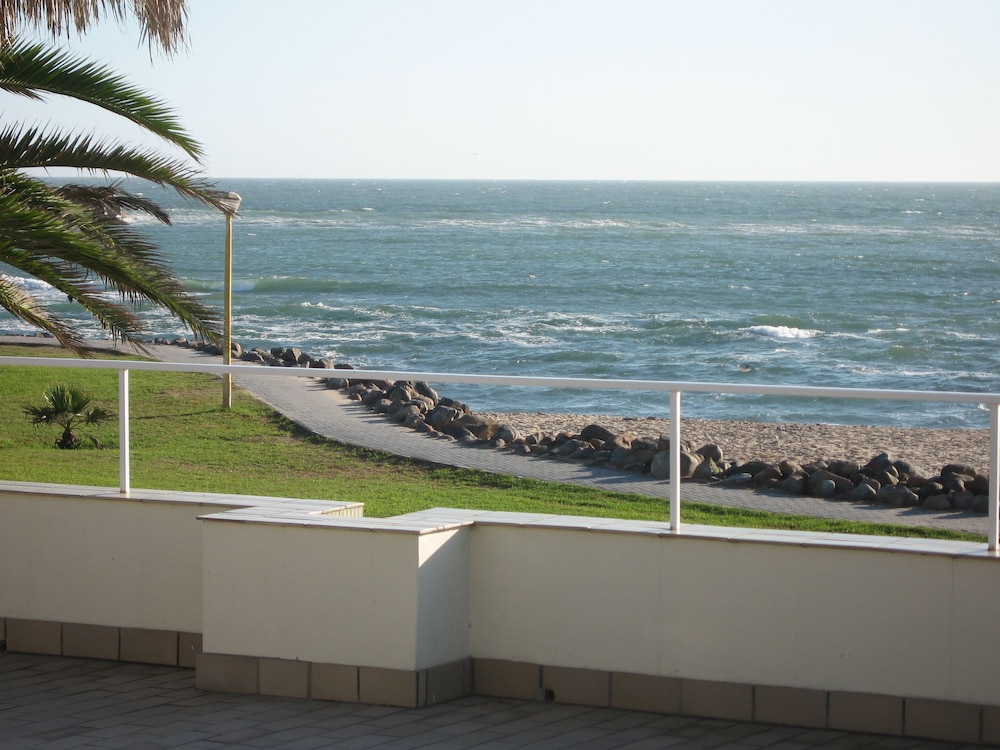 An Der Mole Sef Catering Apartment Self Catering 12/16