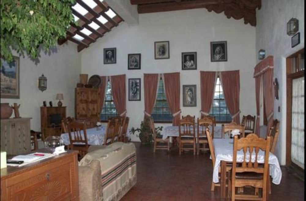 The Inn at the Delta 11/32