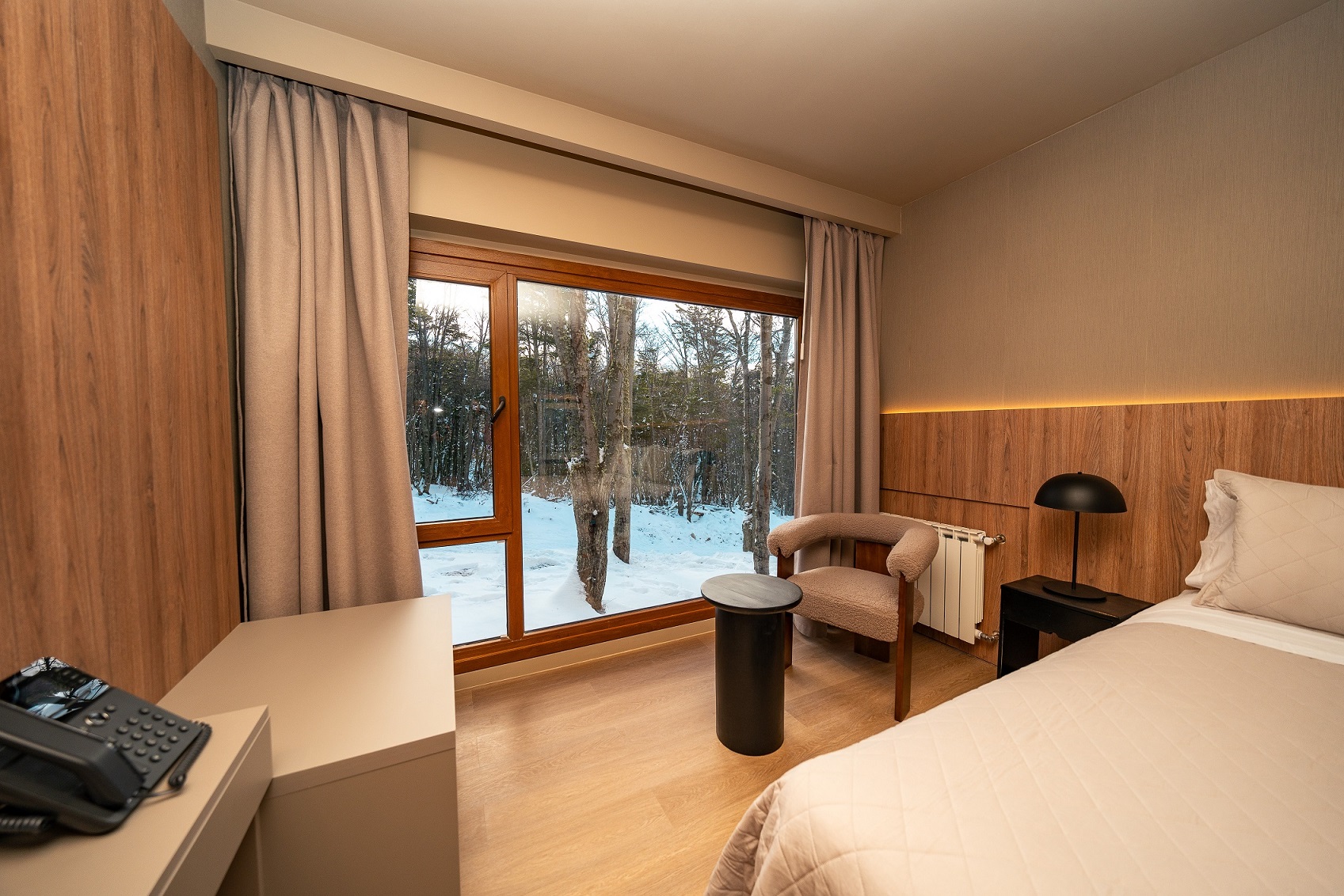 Superior, Double Bed, Forest View