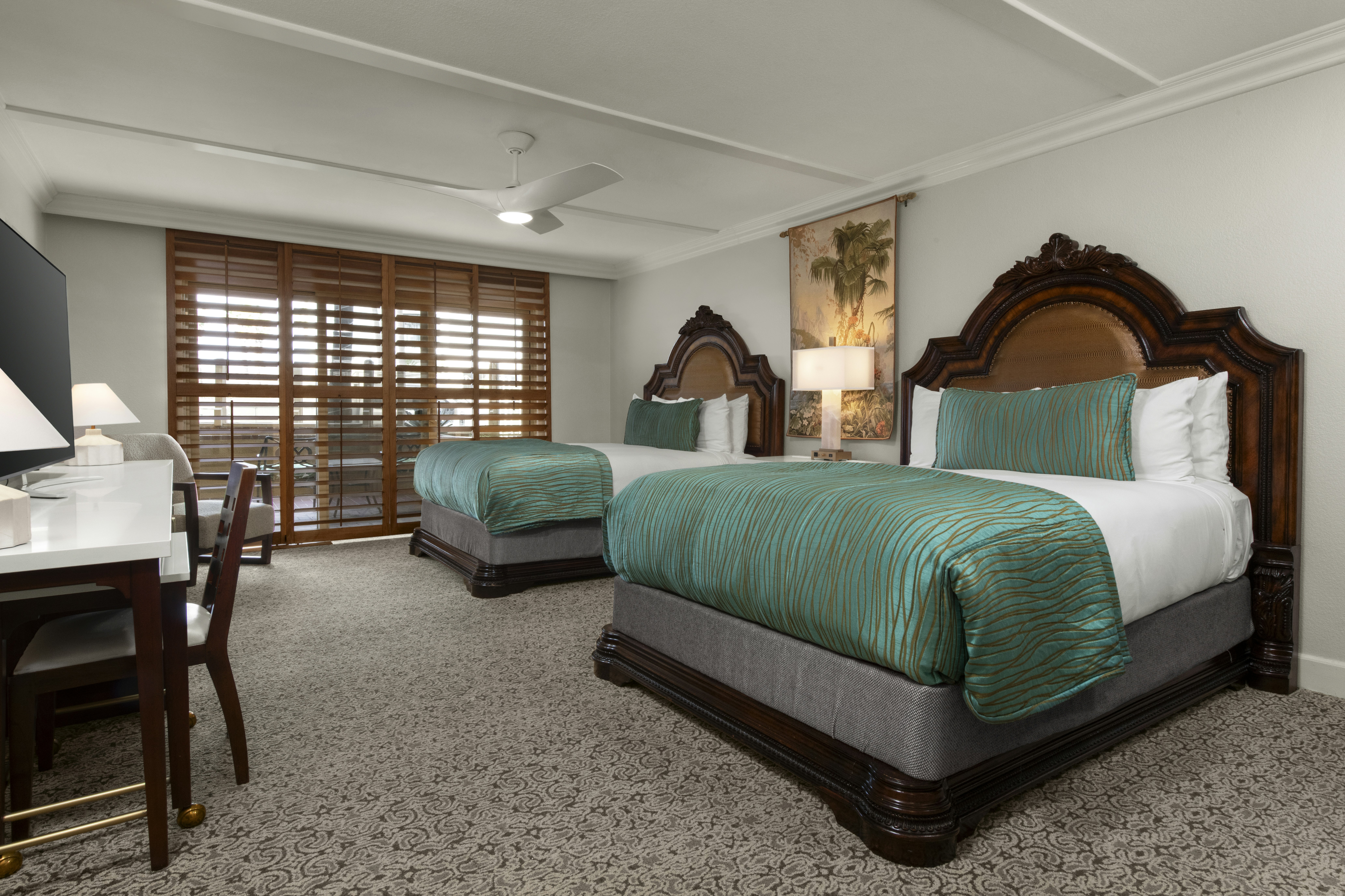 Pacific Terrace Hotel 39/92