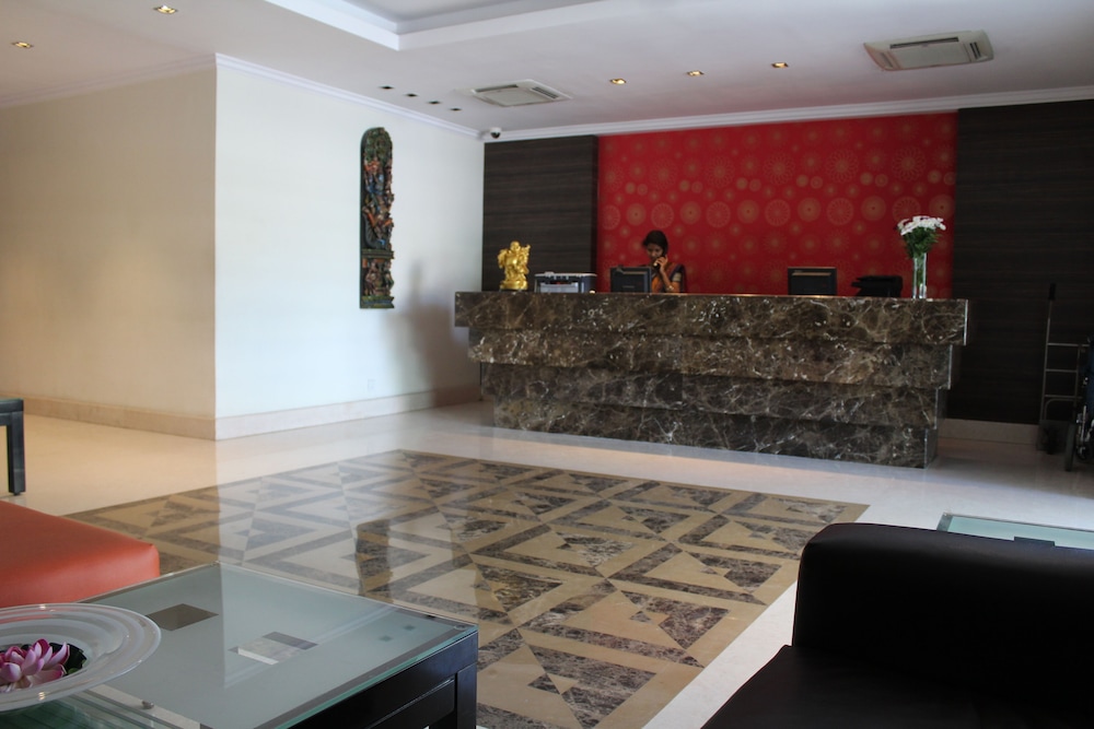 THE LOTUS SERVICE APARTMENTS - BURKIT ROAD 3/45
