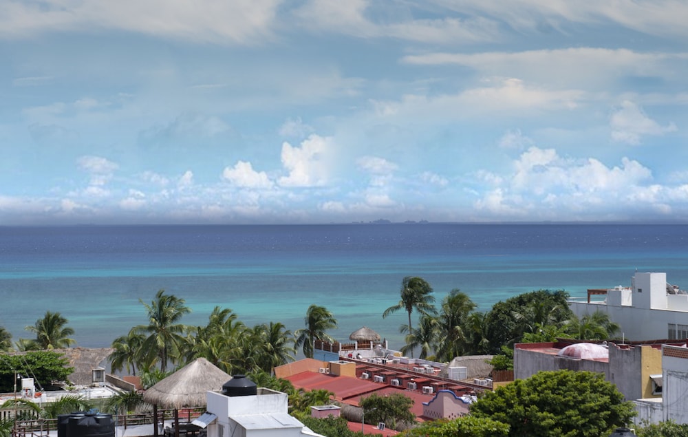Hyatt Centric Playa del Carmen 46/50