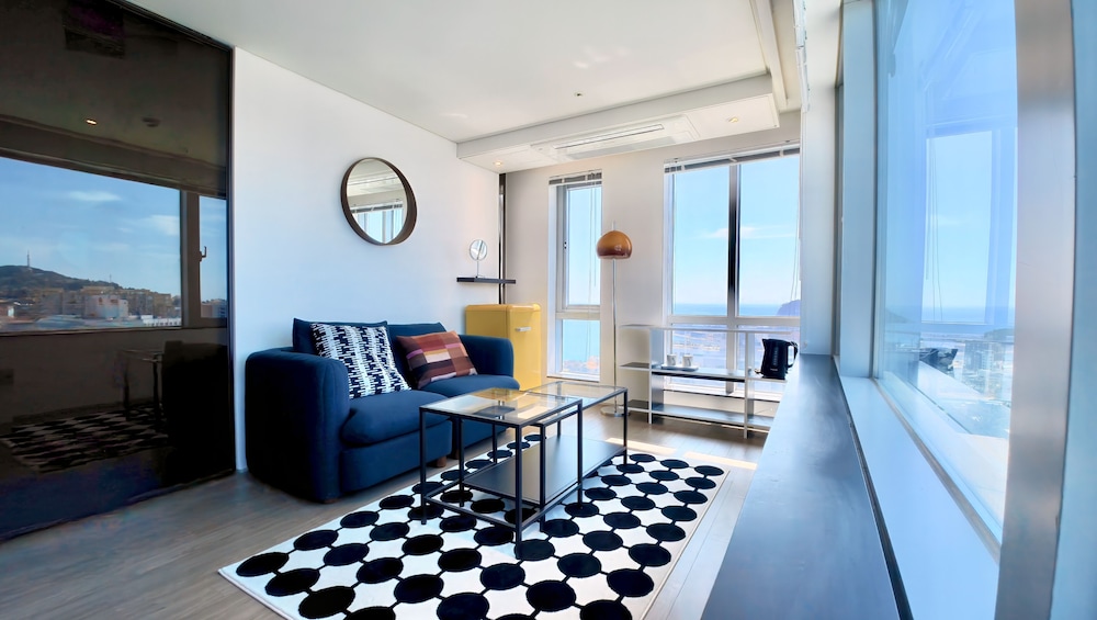The First70 Hotel 37/50
