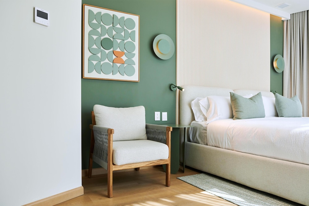 Standard, King Bed, Accessible