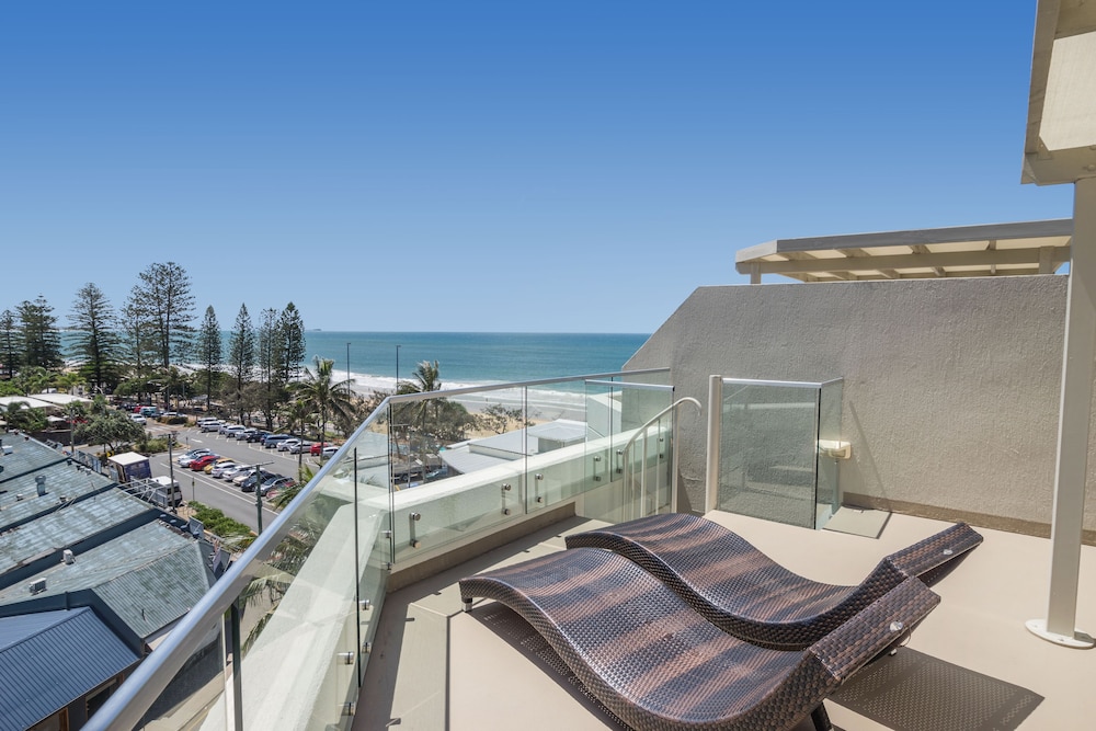 Sandcastles Mooloolaba 27/70