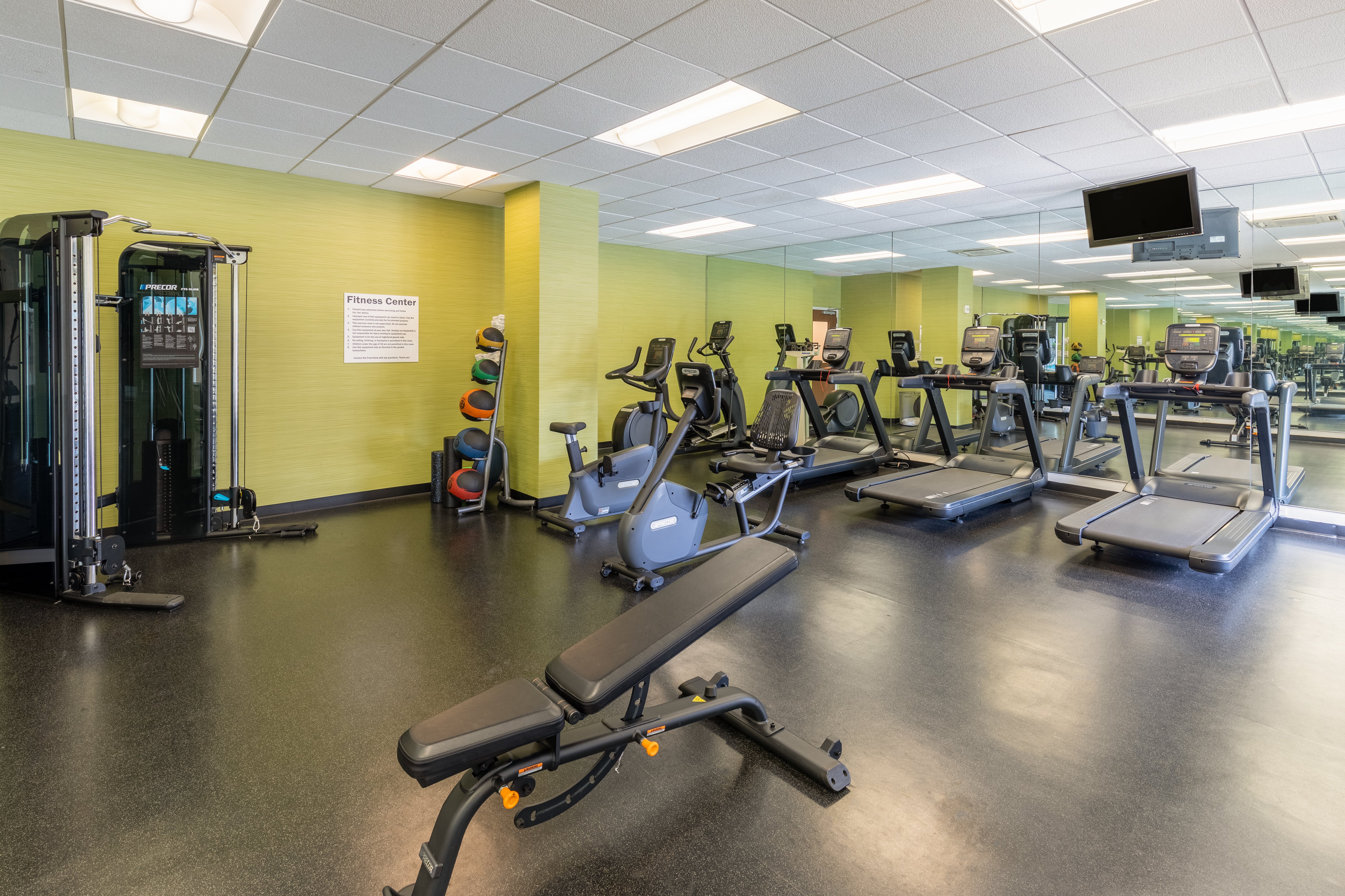 Holiday Inn Nashville-Vanderbilt (Dwtn) 44/82