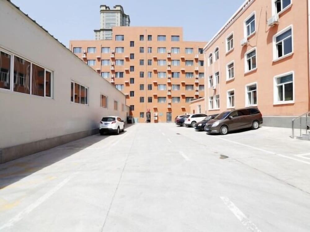 Jinjiang Inn (Harbin Northeast Forestry University Wenchang Street) 22/23