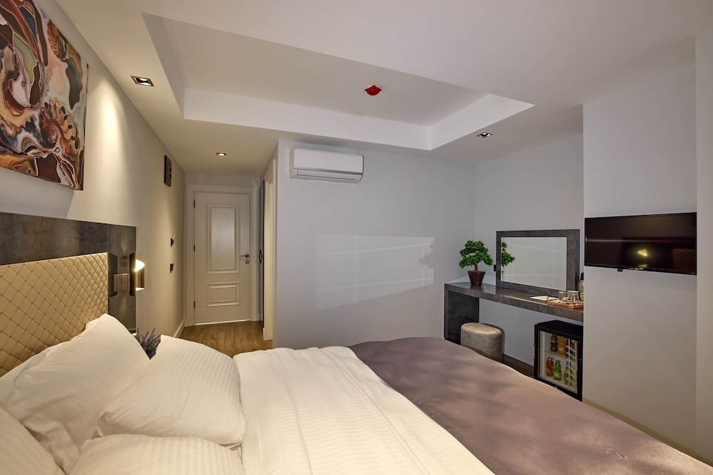 The Bold Hotel 18/45