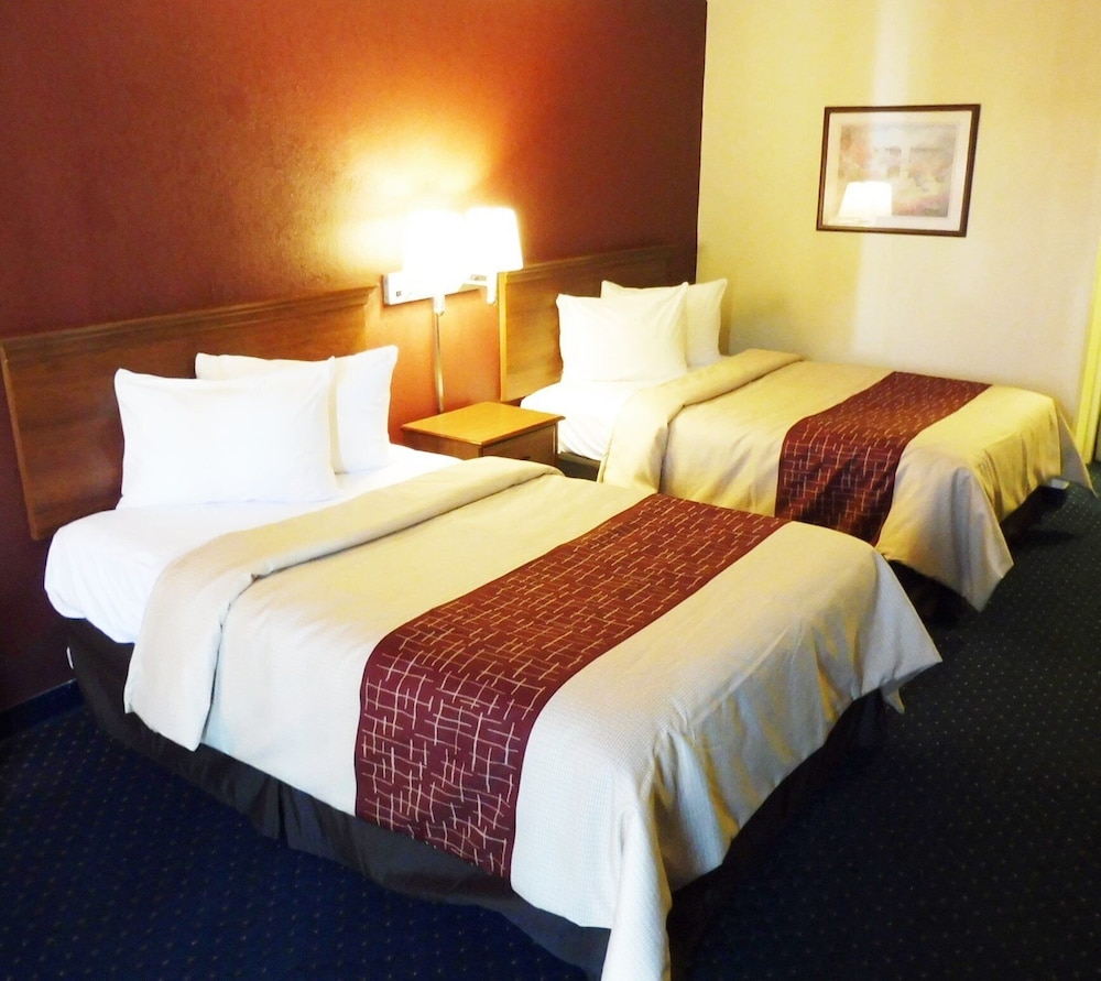 Red Roof Inn Fredericksburg South 14/35