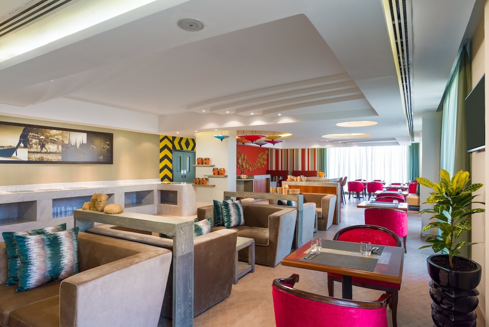Muscat Dunes Hotel 32/44
