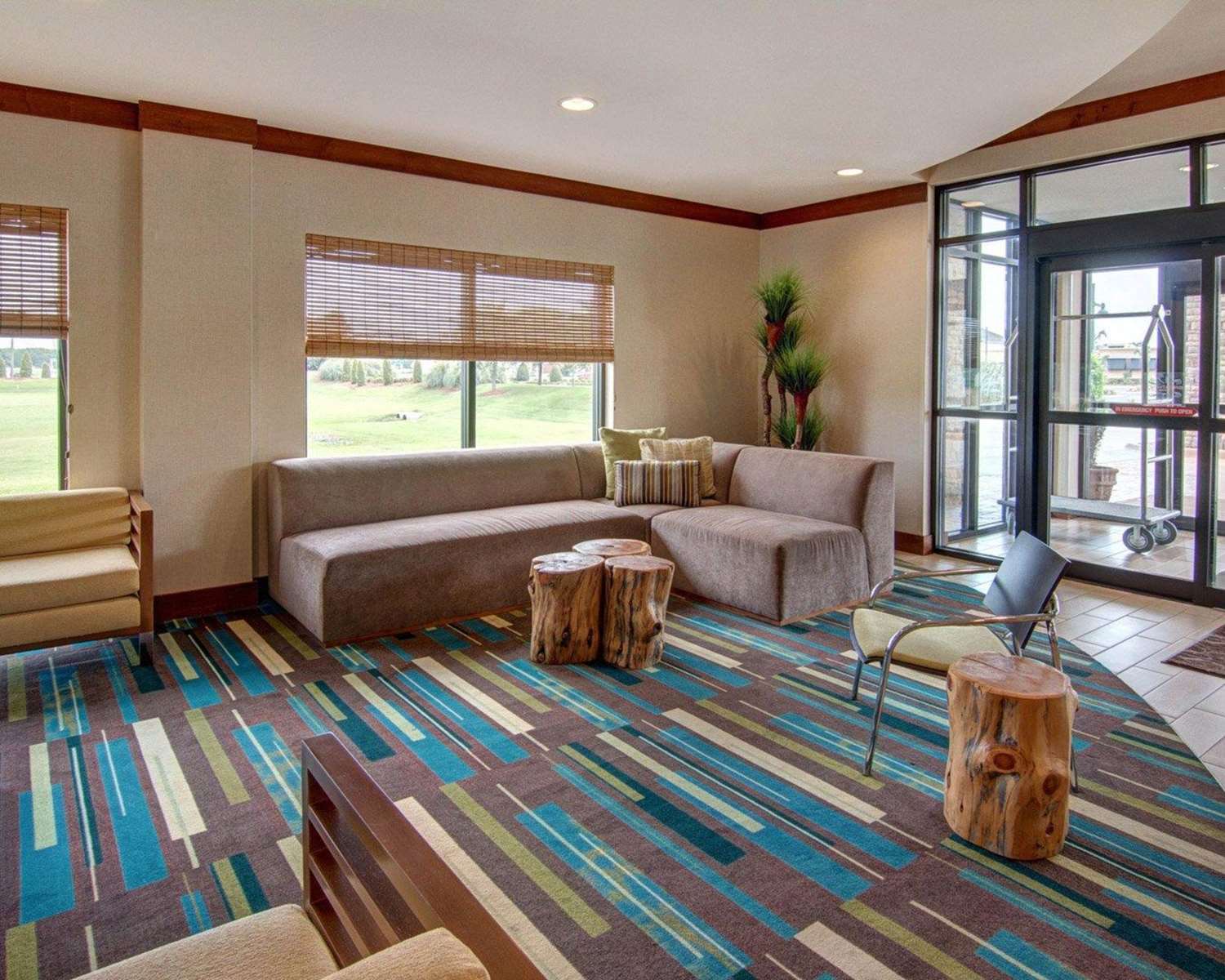 lounge