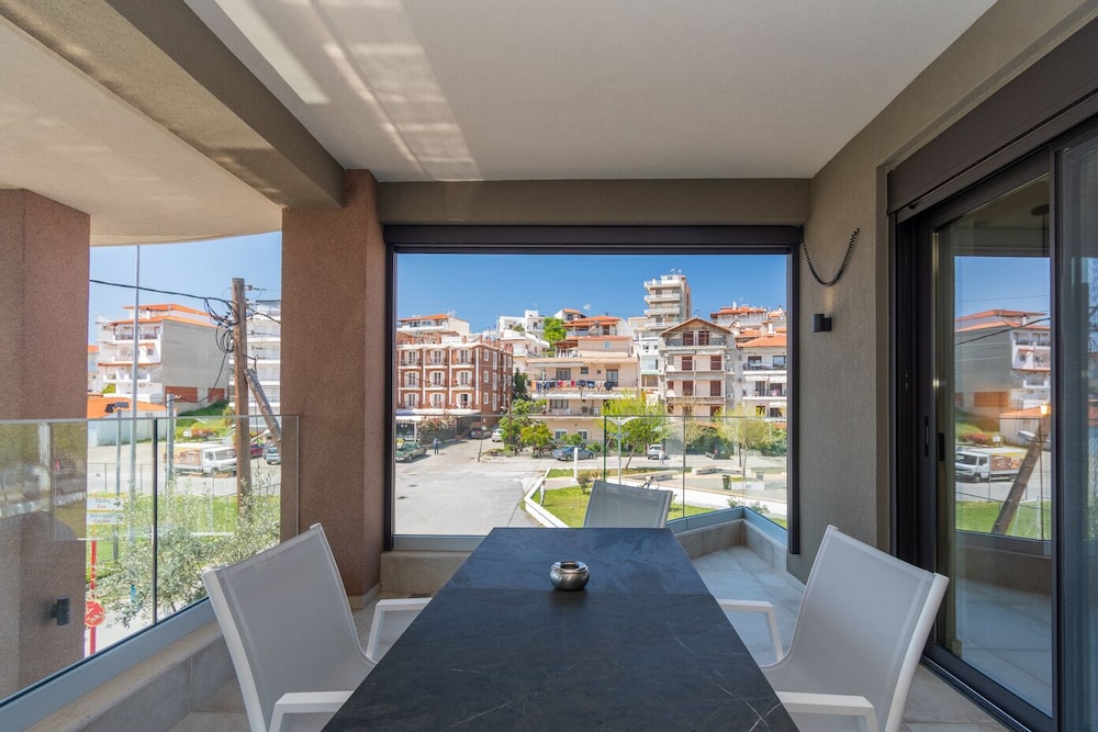 Thetis Boutique Luxury Apartments 36/50