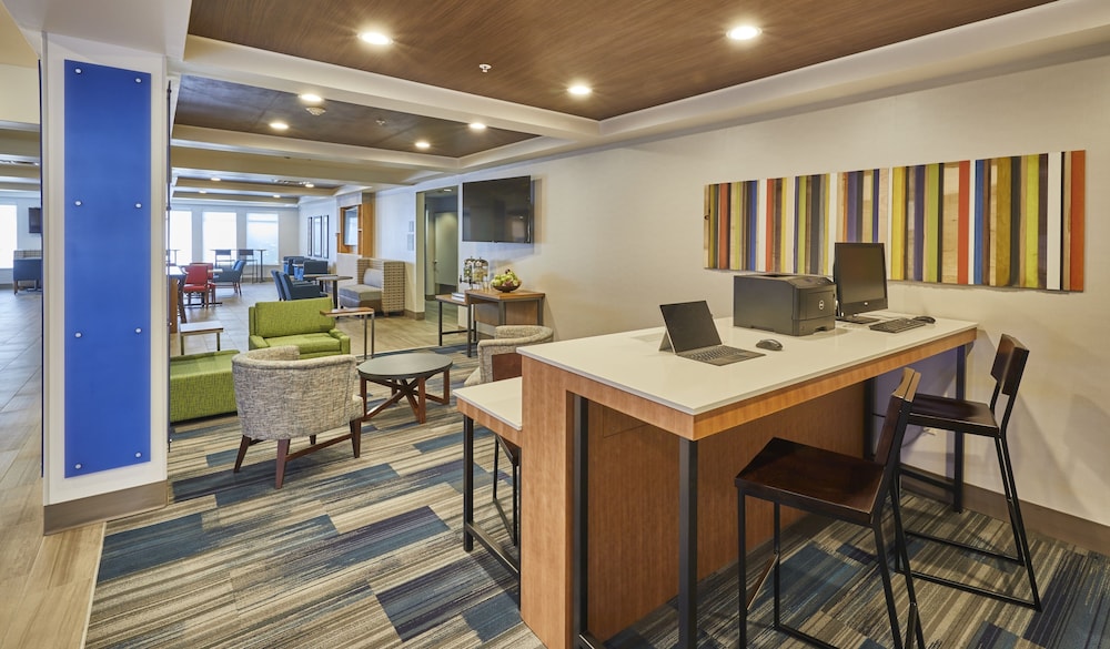 Holiday Inn Express Hotel And Suites Medford Central Point 72/80