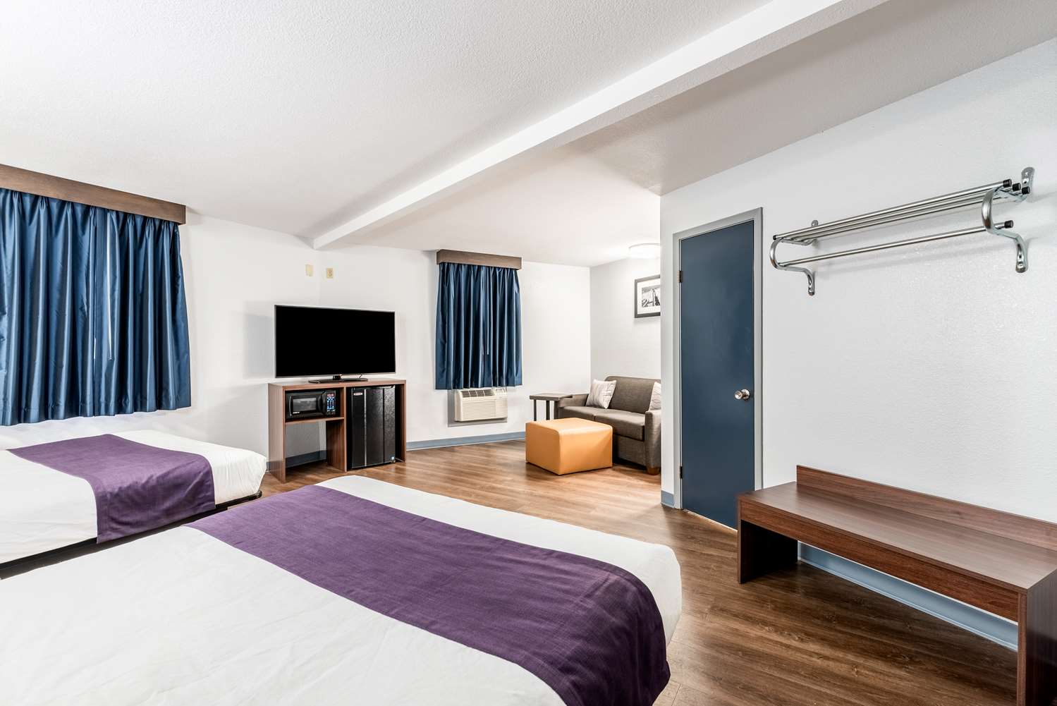 Deluxe, 2 Queen Beds