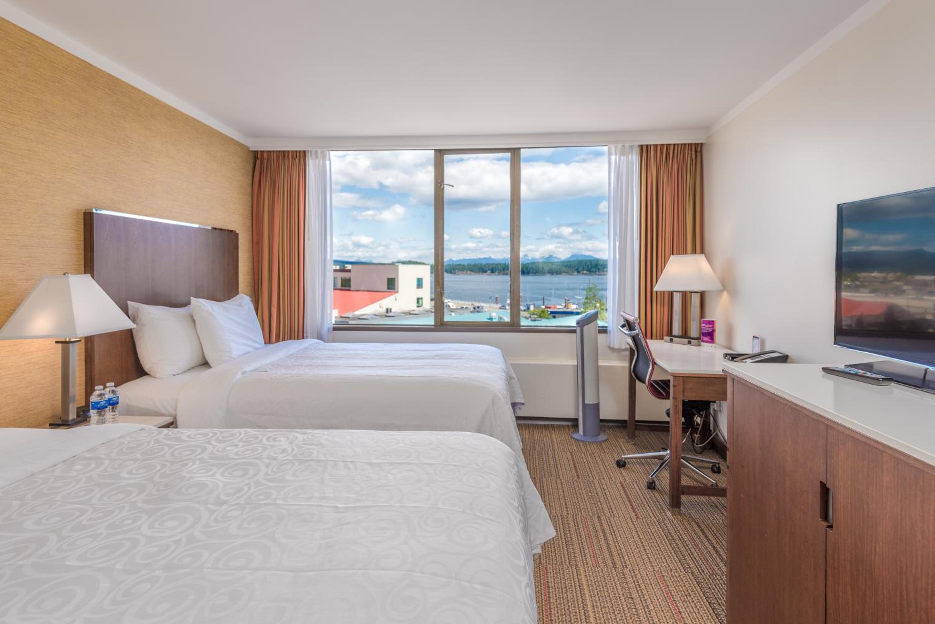 Family, 2 Queen Beds, Coast Tower