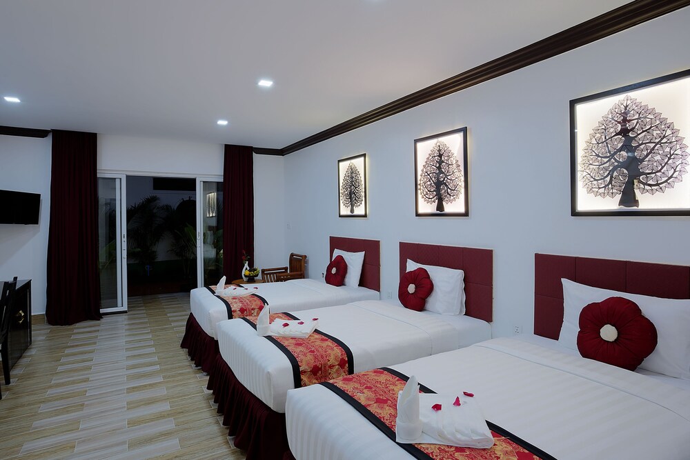 MARVEL HOLIDAY BOUTIQUE VILLA 19/65