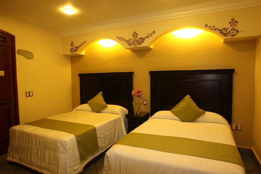 Hotel CasAntica 30/42
