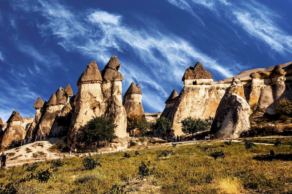 Bedrock Cave Hotel 37/50