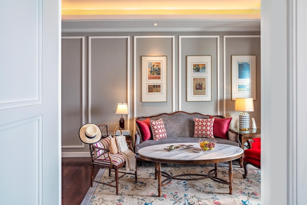 Mia Saigon Luxury Boutique Hotel 63/72