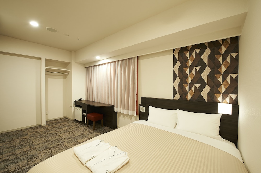 Sotetsu Fresa Inn Kitamaha 13/63