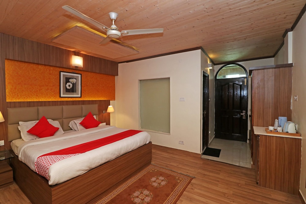 LALL JI TOURIST RESORT. 12/50