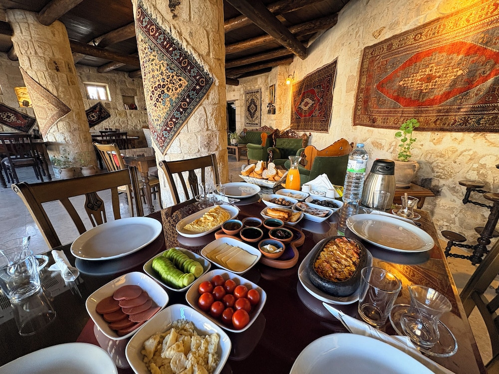 Kemerhan Hotel & Cave Suites 38/50