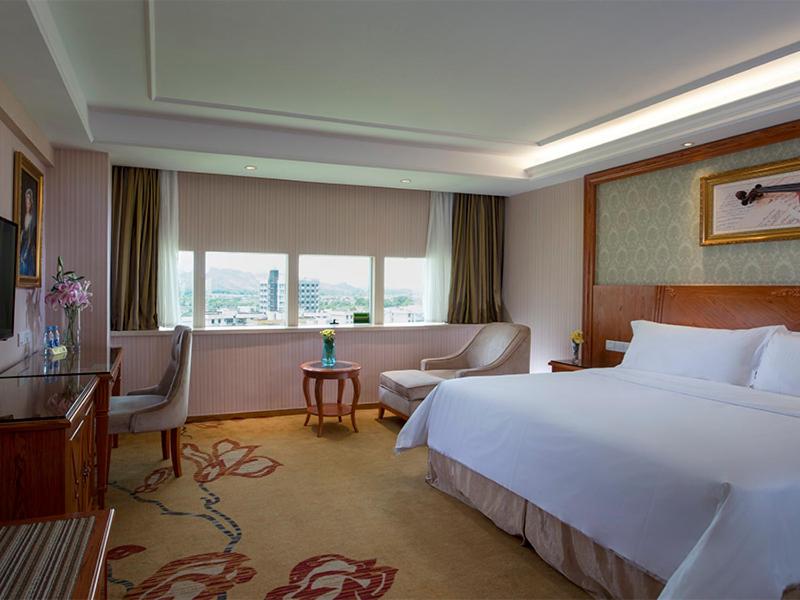 Vienna Hotel Shenzhen Mixc 5/12