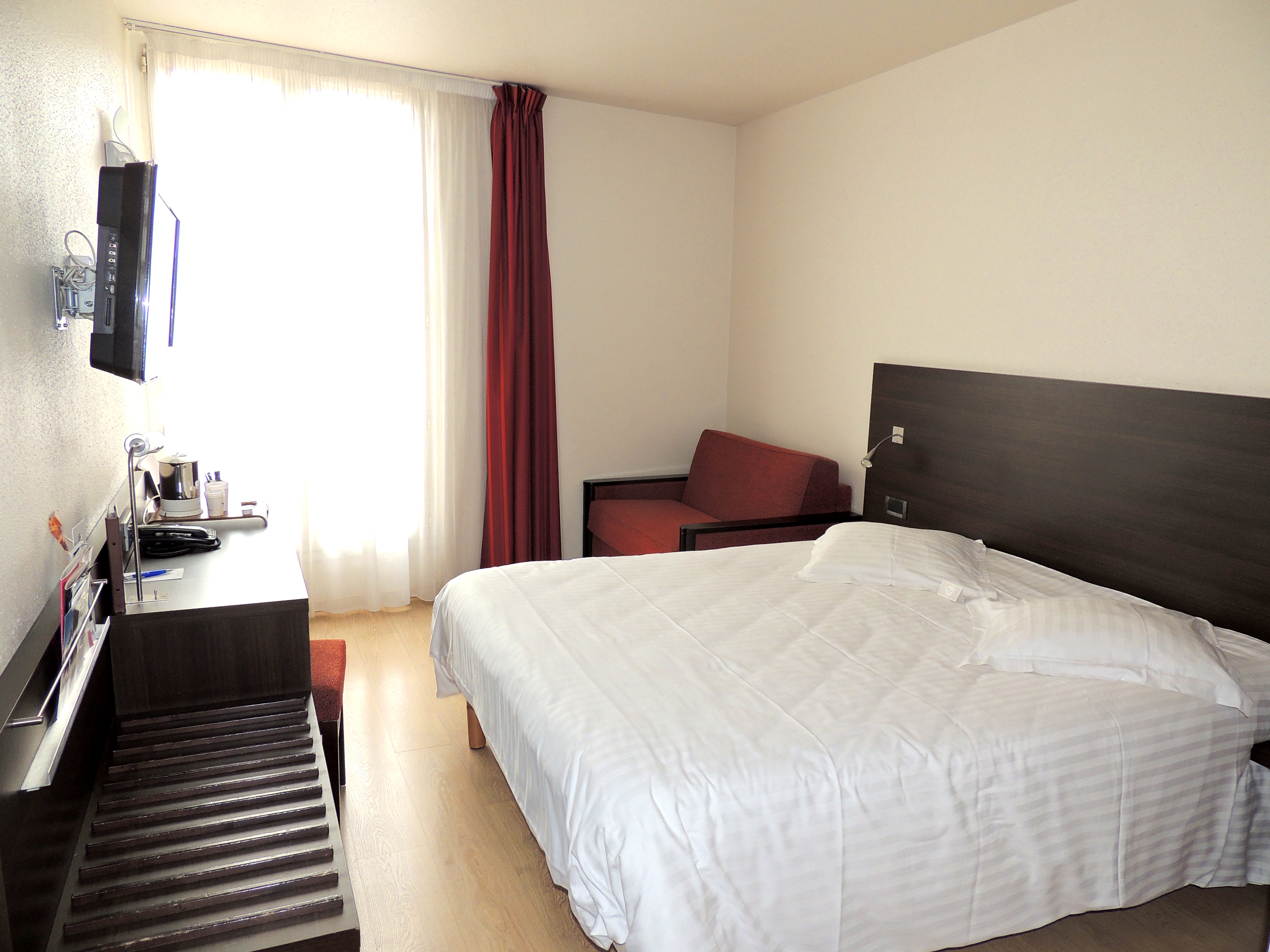 Superior, Double Bed, Old Port Side