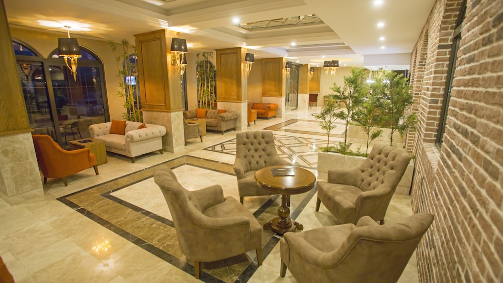 Aktug Hotel 35/50
