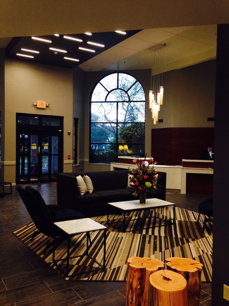 Doubletree by Hilton Hotel Racine Harbourwalk 56/79
