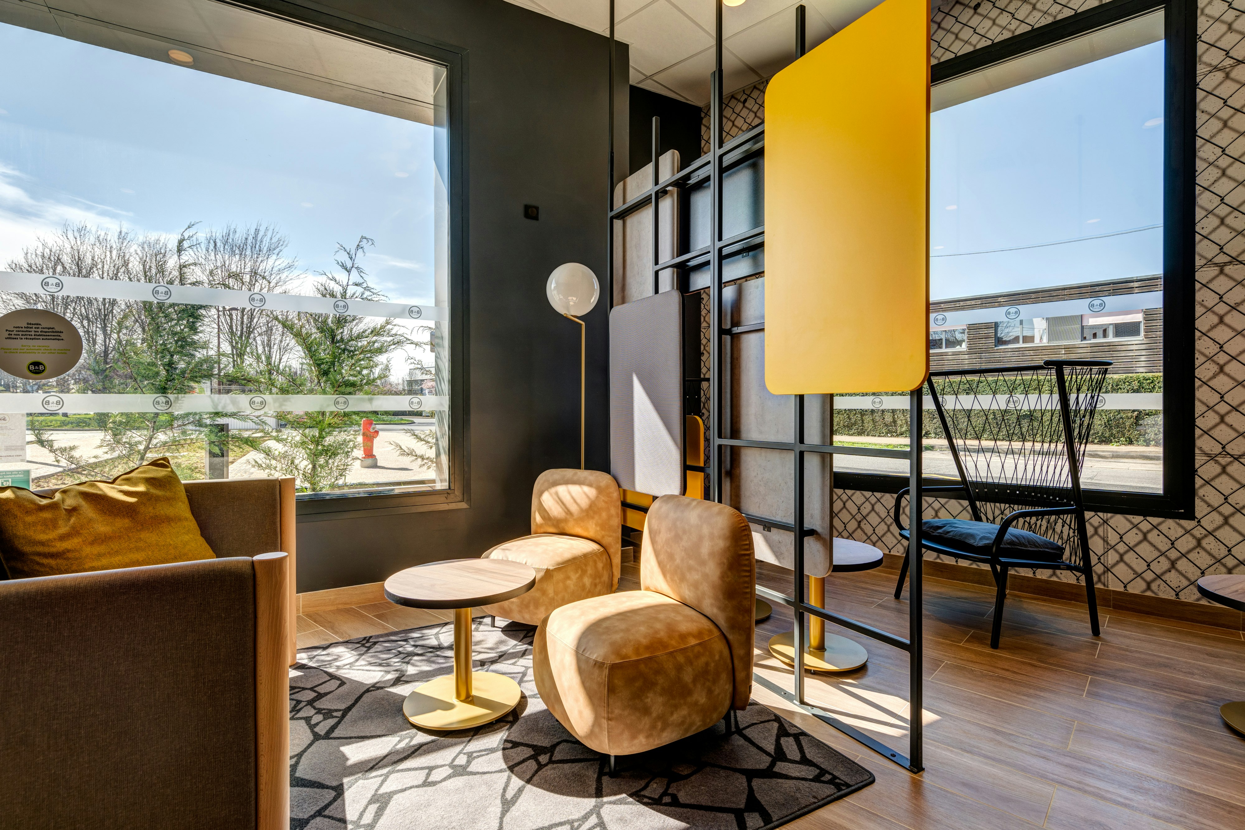 B&B HOTEL Bois d Arcy Saint Quentin en Yvelines 32/46