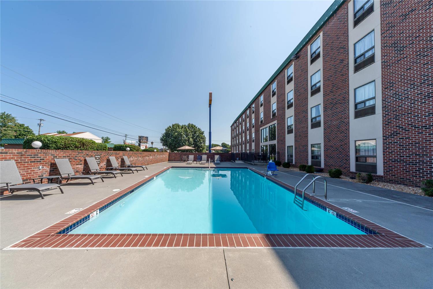 Comfort Inn Aikens Center 34/35