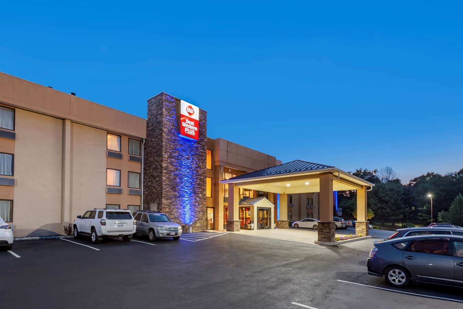 Best Western Plus Poconos Hotel 43/43