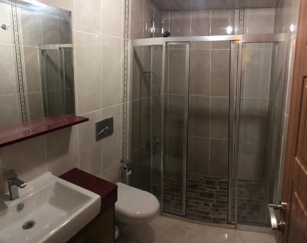 HOTEL EUPHRAT NEMRUT 37/39