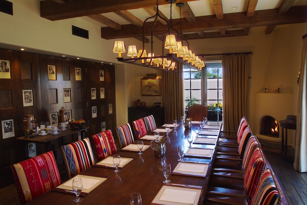 Hermosa Inn 33/44