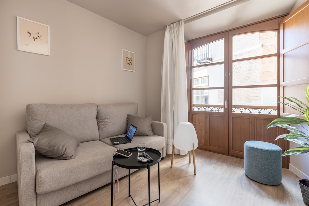 Apartamentos Libere Malaga Teatro Romano 25/50